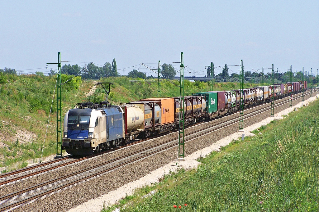 ES 64 U2 - 066 Székesfehérvár (2013.06.15)