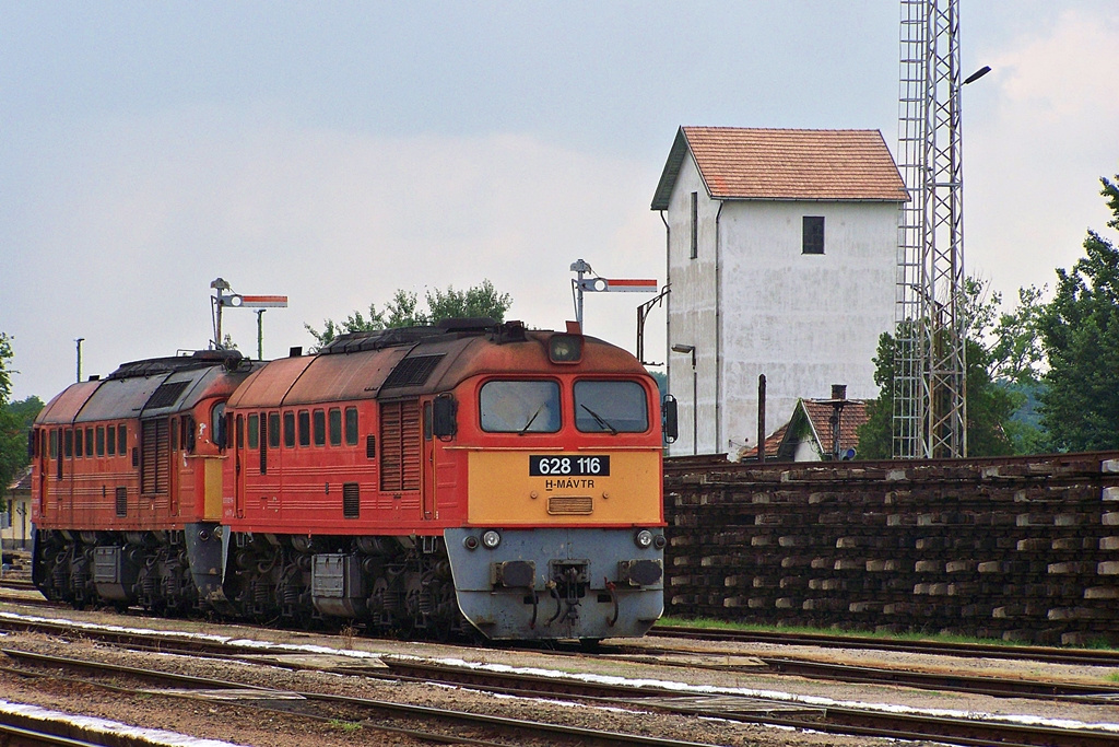 628 116 + 628 175 Bátaszék (2013.06.23).