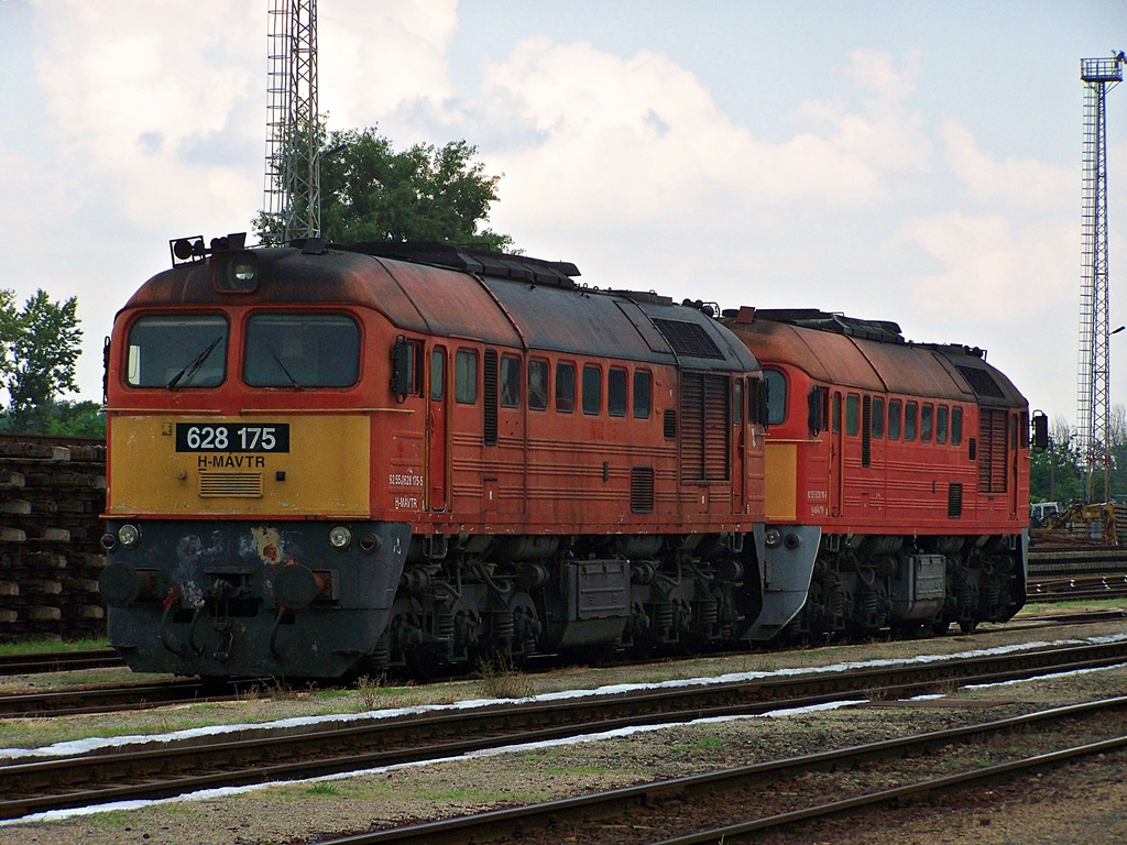 628 175 Bátaszék (2013.06.23).