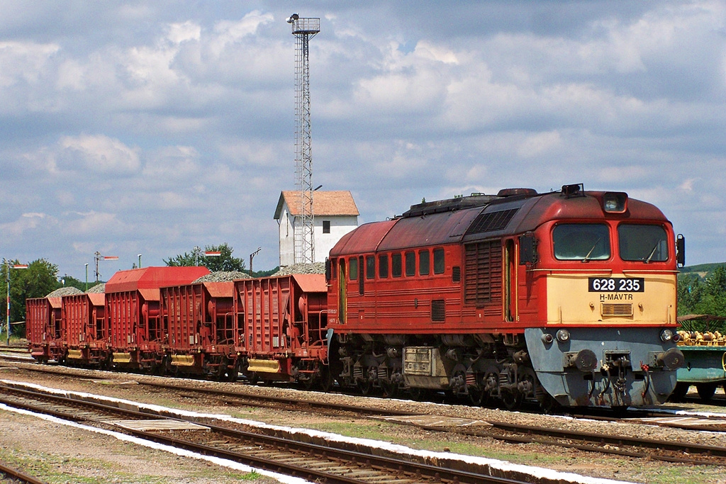 628 235 Bátaszék (2013.06.27)