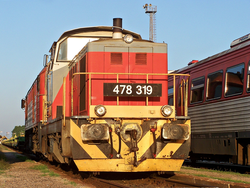 478 319 Bátaszék (2013.07.12).