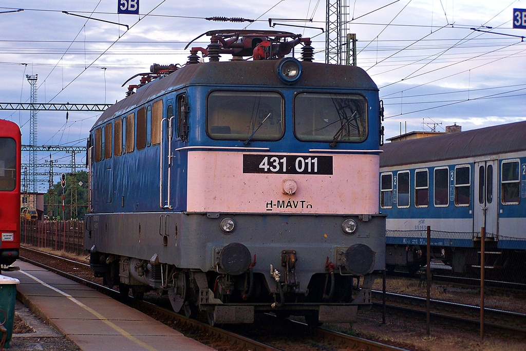 431 011 Dombóvár (2013.09.03).01