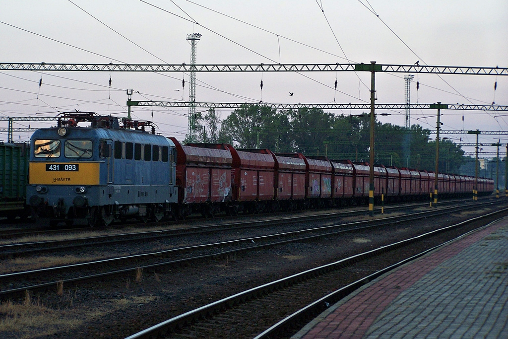 431 093 Dombóvár (2013.09.05).