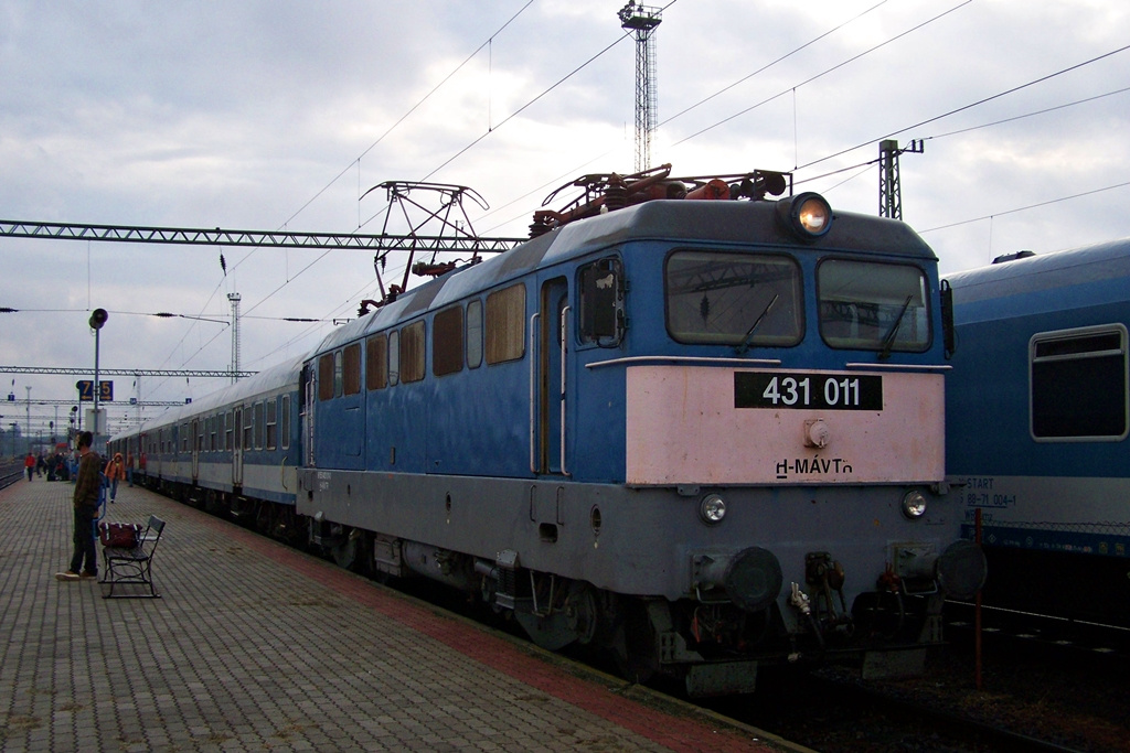 431 011 Dombóvár (2013.09.09).