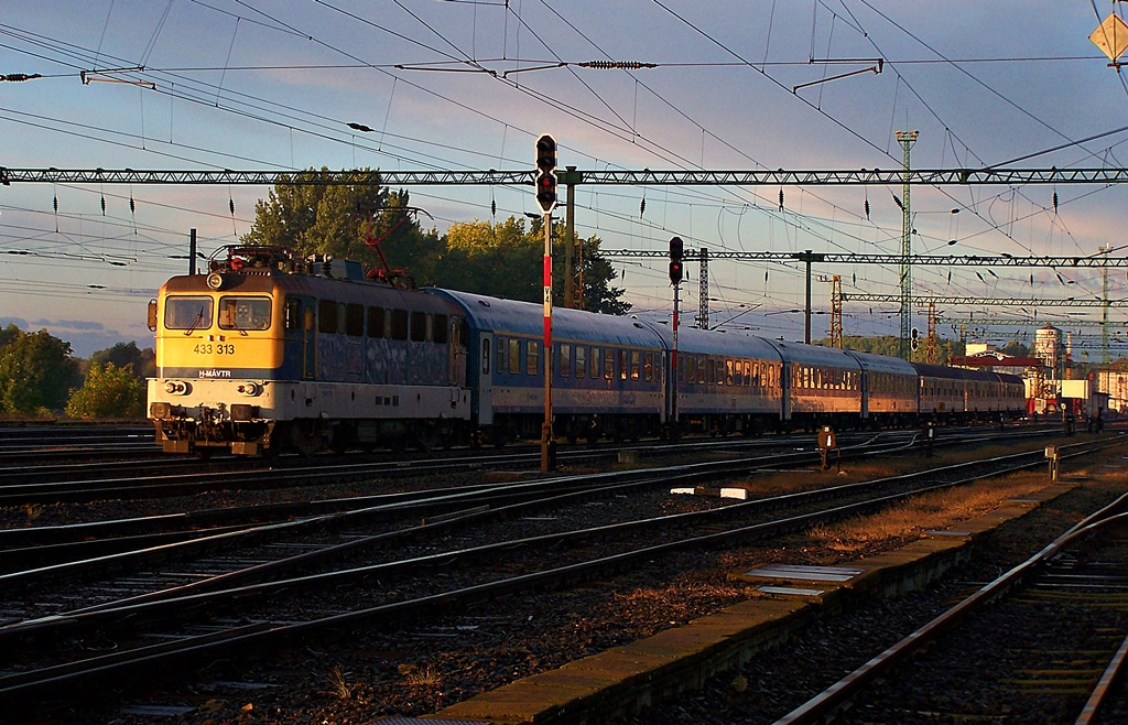 433 313 Dombóvár (2013.09.13).