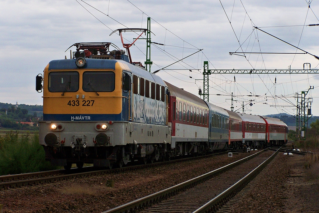 433 227 Dombóvár (2013.09.14)02