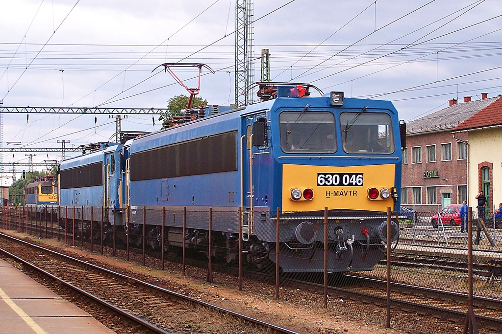 630 046 + 630 026 Dombóvár (2013.09.23)