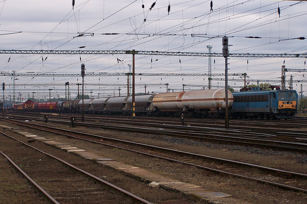 630 144 Dombóvár (2013.10.02).