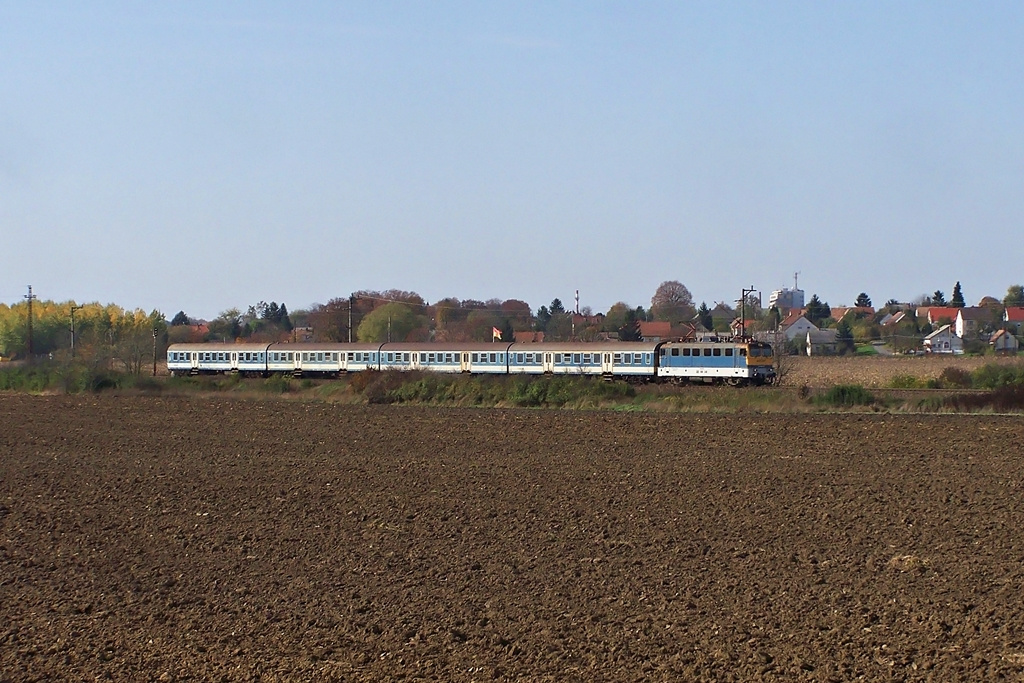 433 242 Dombóvár (2013.10.23)