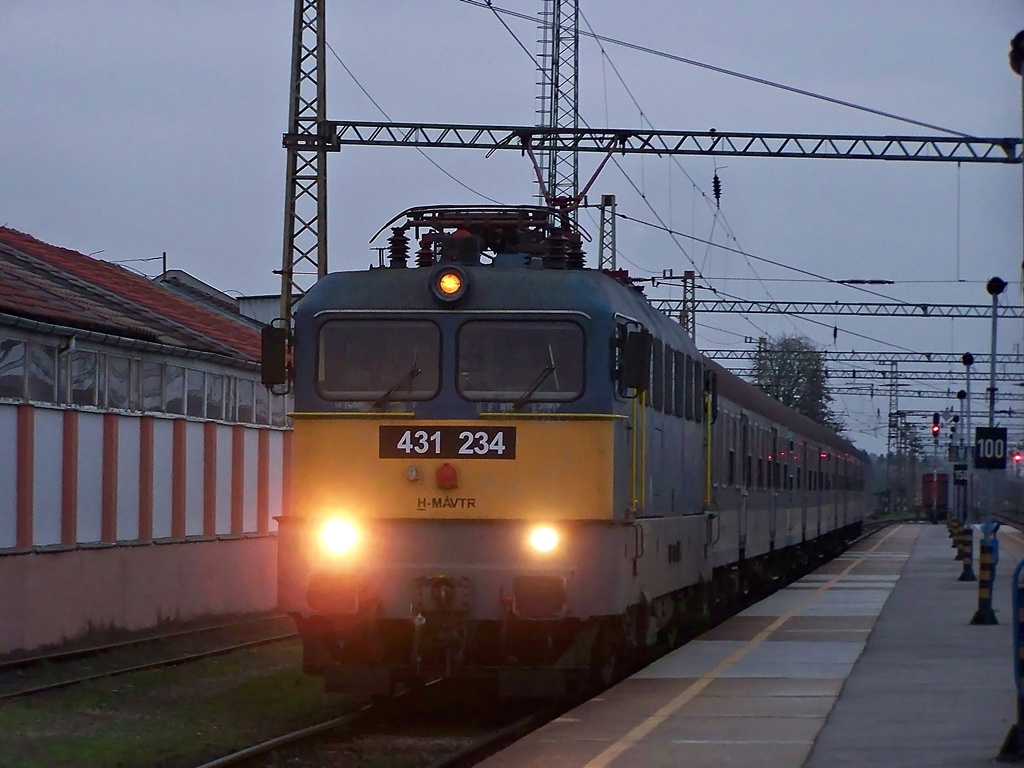 431 234 Dombóvár (2013.11.12).