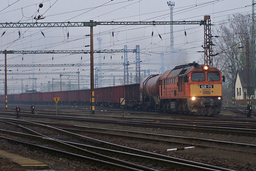 628 175 Dombóvár (2013.11.13).01