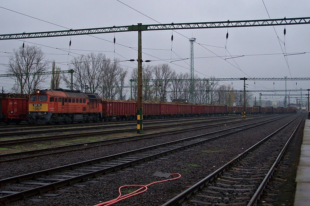 628 175 Dombóvár (2013.11.13).02