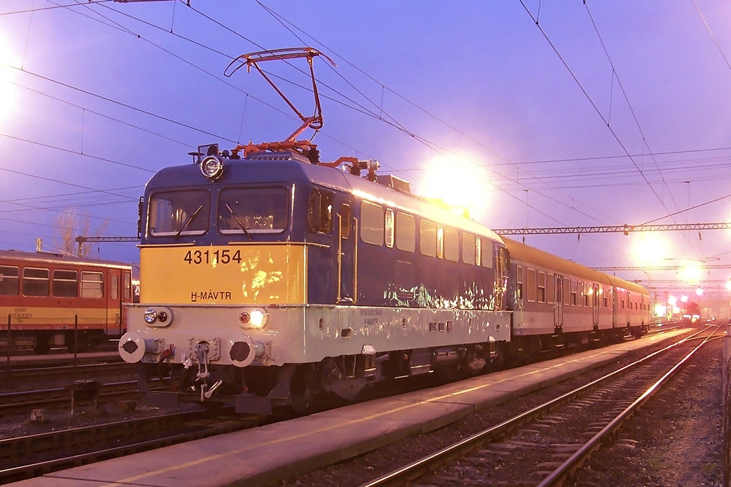 431 154 Dombóvár (2013.11.15).