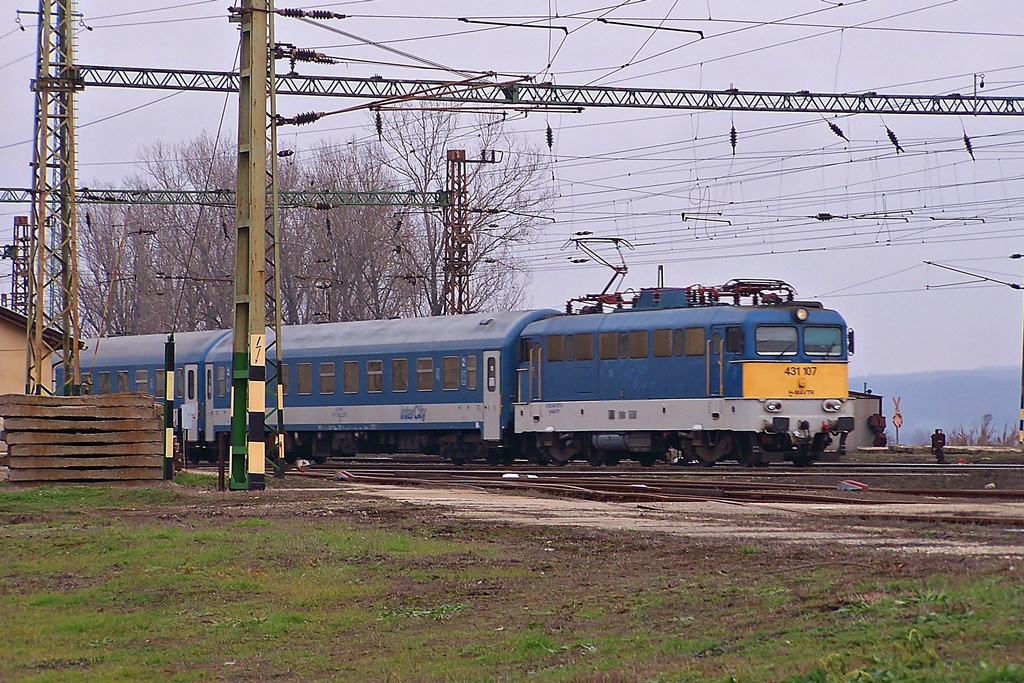 431 107 Dombóvár (2013.12.12).