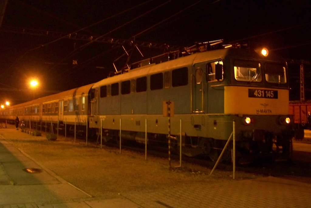 431 145 Dombóvár (2013.12.26).