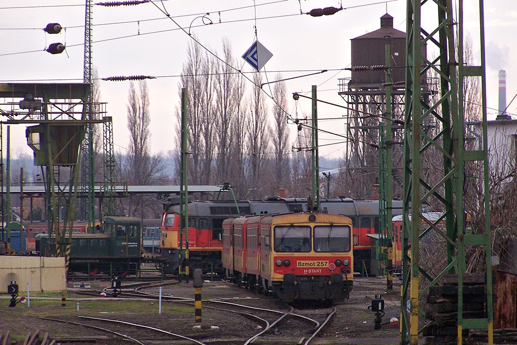 Bzmot - 257 Pécs (2013.12.26).