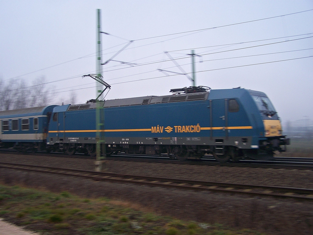 480 011 Budaörs (2013.12.28).