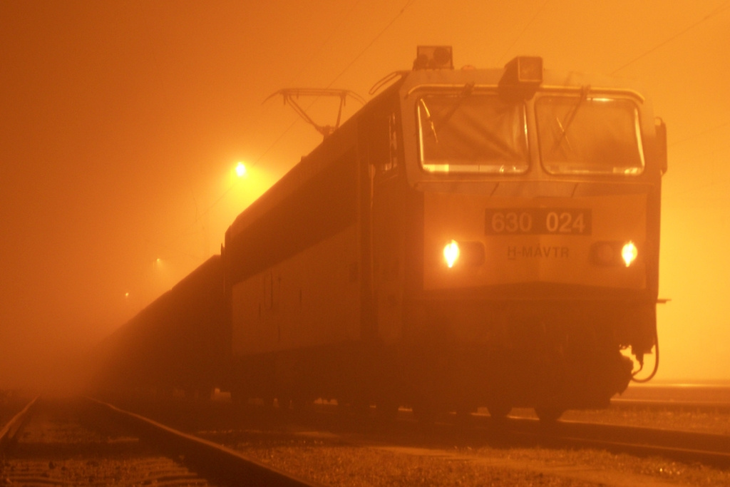 630 024 Sárbogárd (2013.12.28).