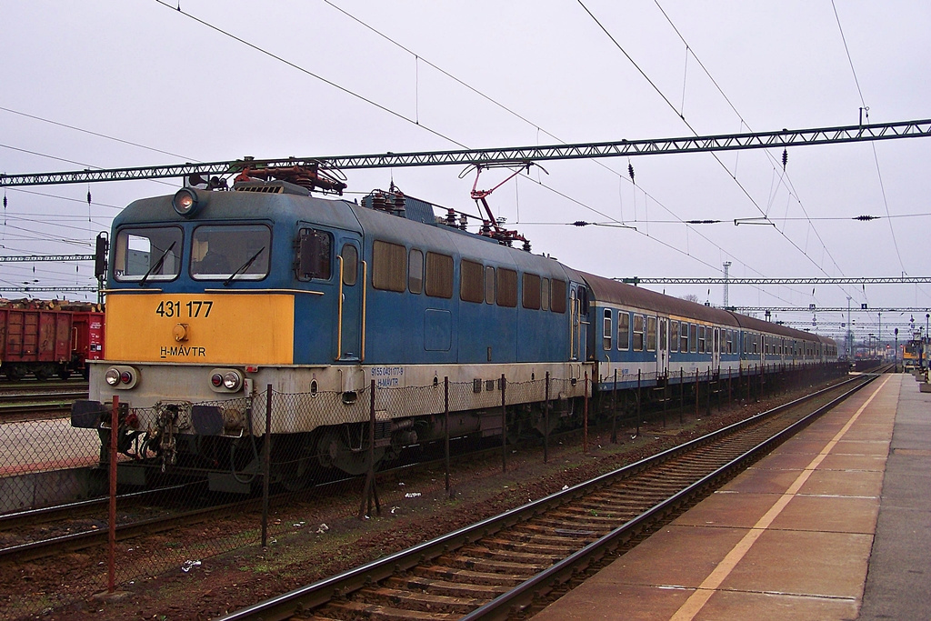 431 177 Dombóvár (2014.03.07).