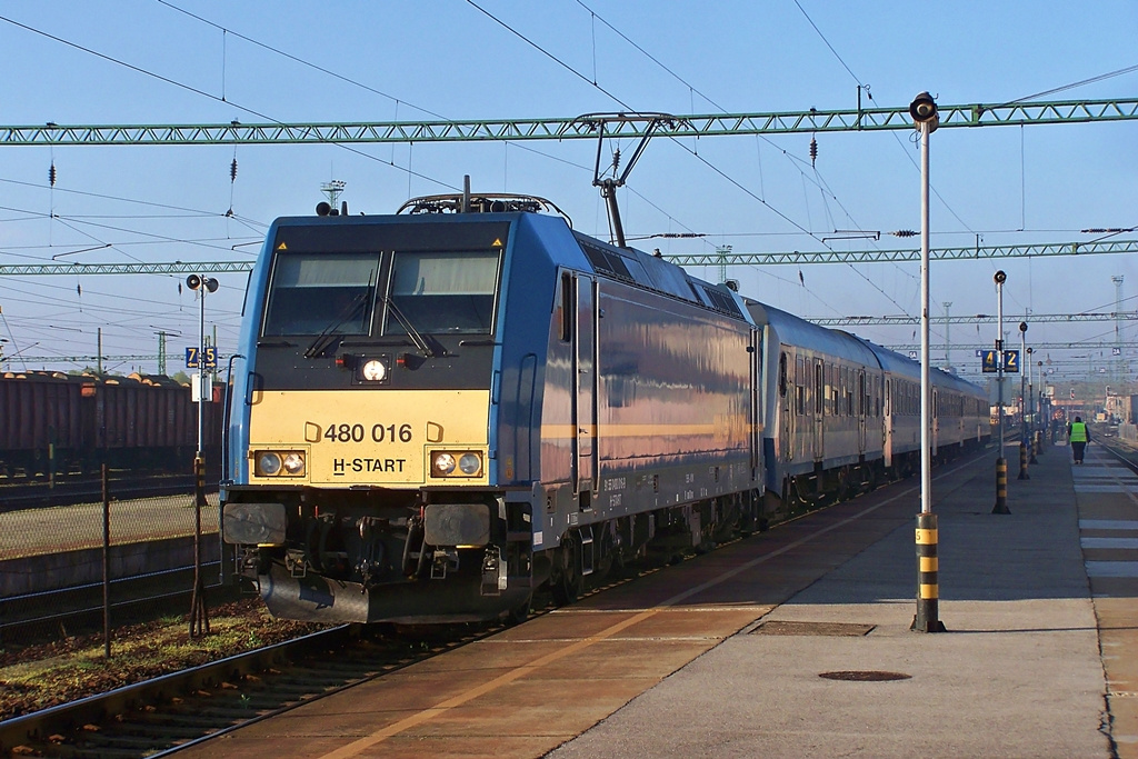 480 016 Dombóvár (2014.03.25).