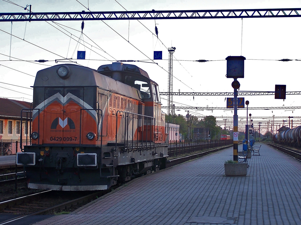 429 009 Dombóvár (2014.04.15).