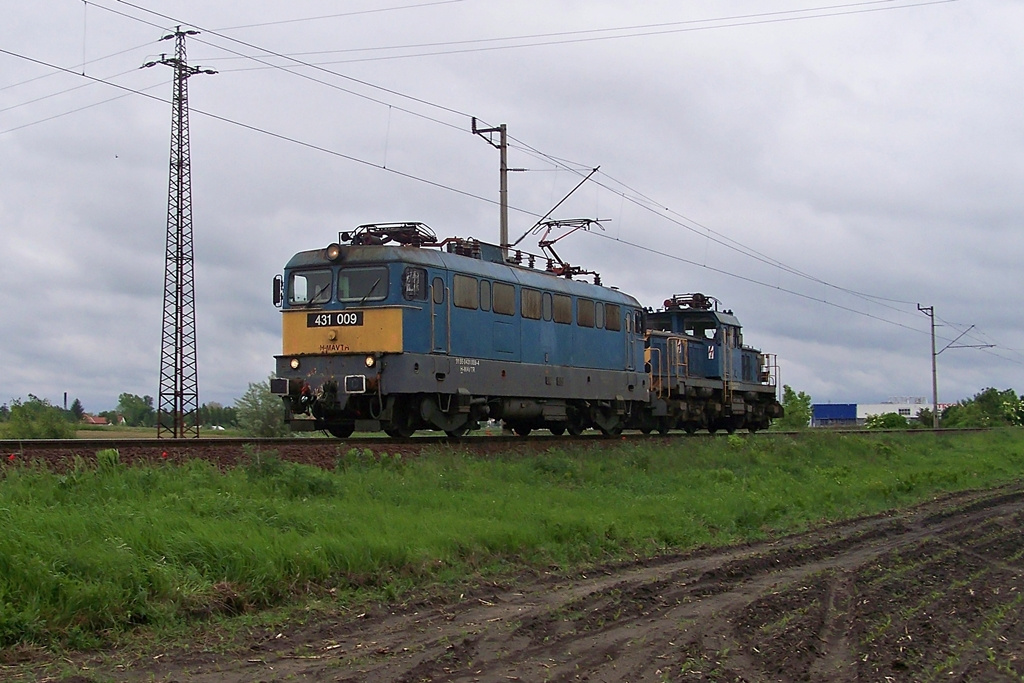 431 009 + 460 007 Kiskunhalas (2014.05.14)