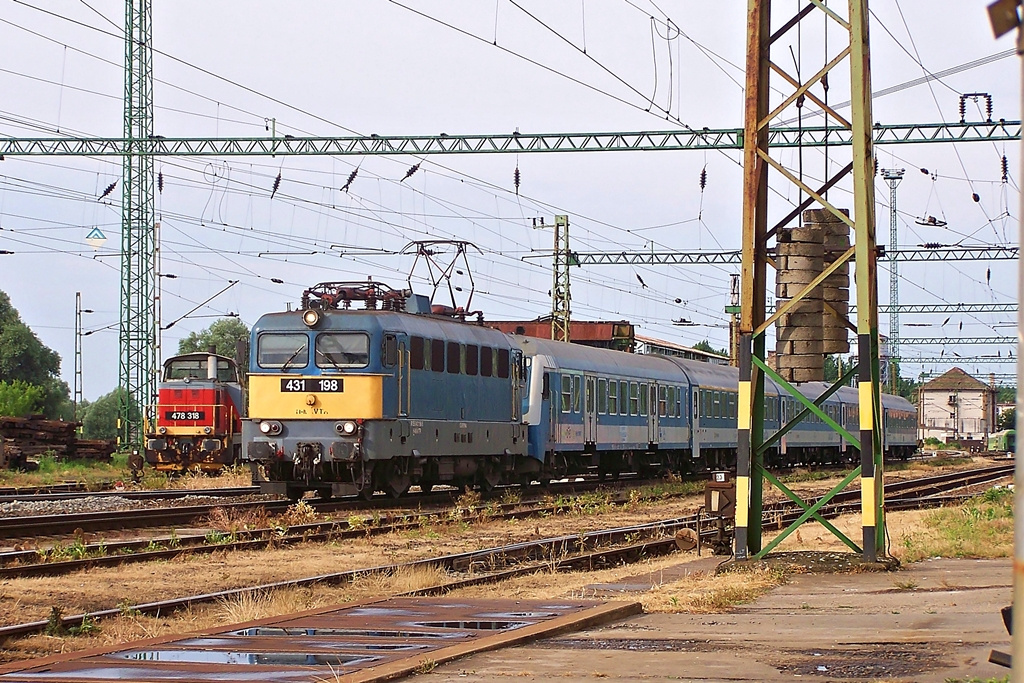 431 198 Dombóvár (2014.06.14).