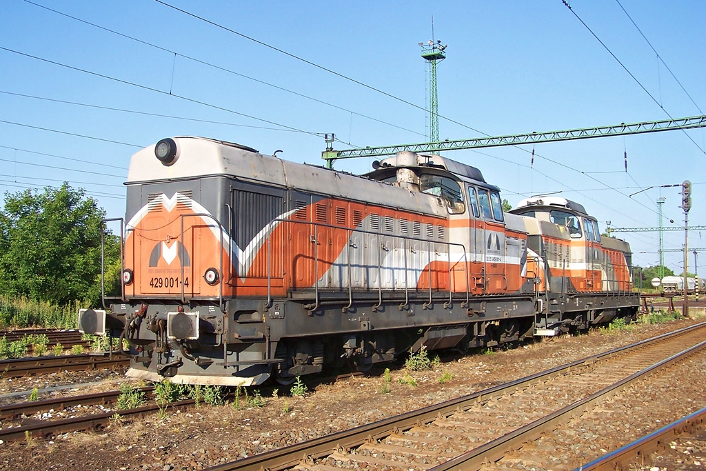 429 001 + 429 009 Szentlőrinc (2014.07.04).