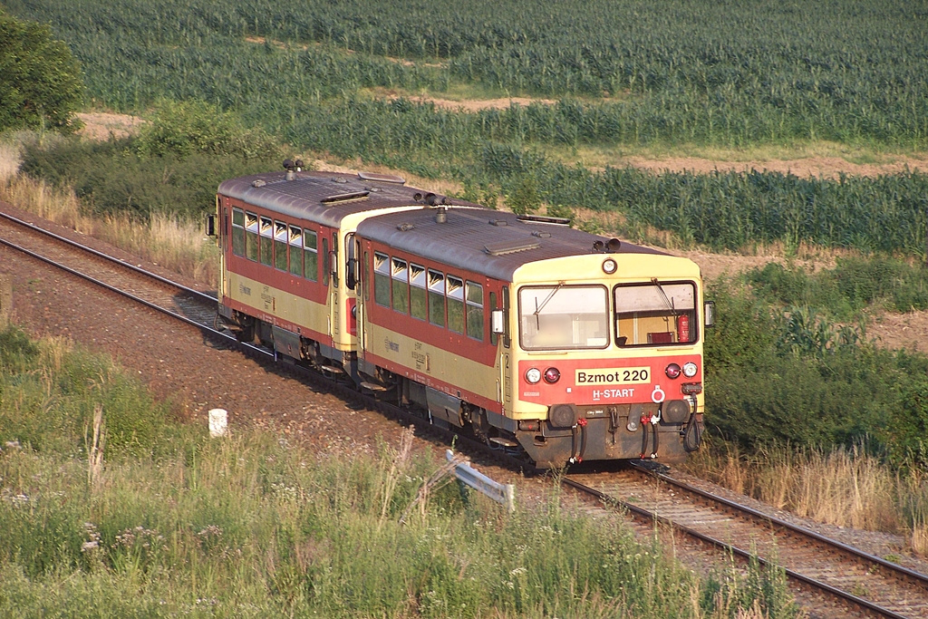 Bzmot - 253 + Bzmot - 220 Bátaszék (2014.07.07).