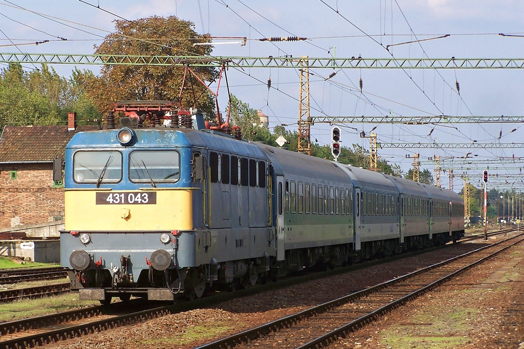 431 043 Dombóvár (2014.09.18).