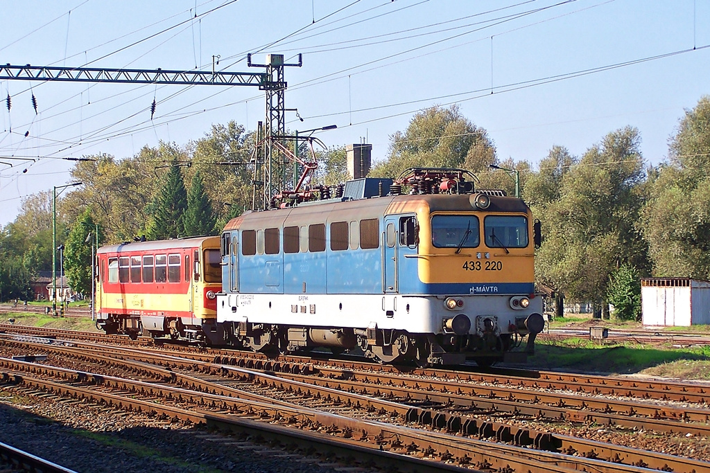 433 220 Dombóvár (2014.09.30).