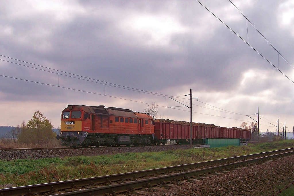 628 175 Dombóvár (2014.11.26).