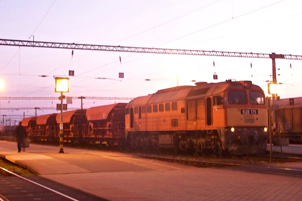 628 175 Dombóvár (2014.11.27).