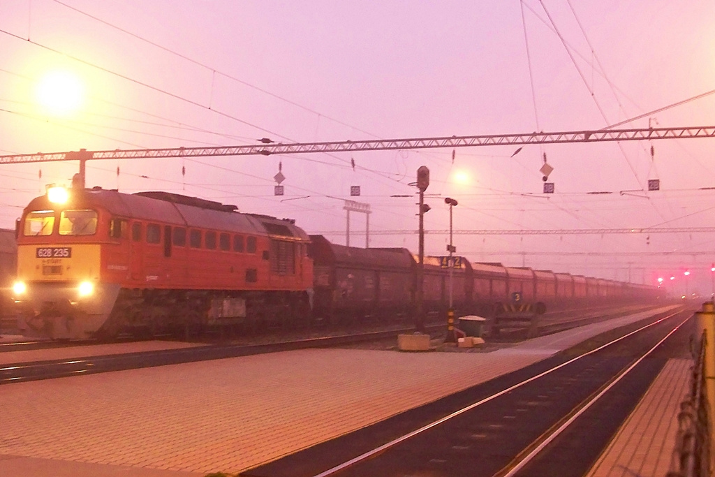 628 235 Dombóvár (2014.11.26).