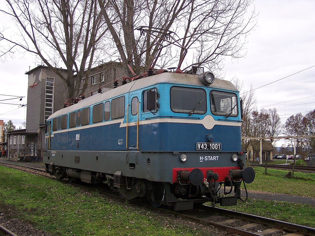 V43 - 1001 Dombóvár (2014.12.04).