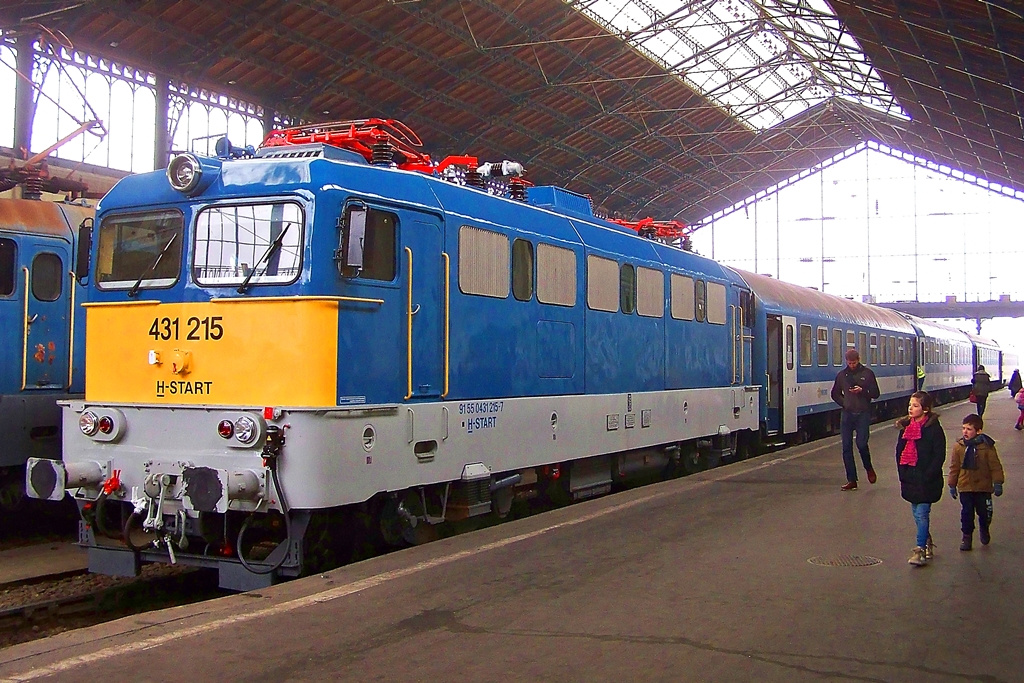 431 215 Budapest Nyugati (2015.01.02).