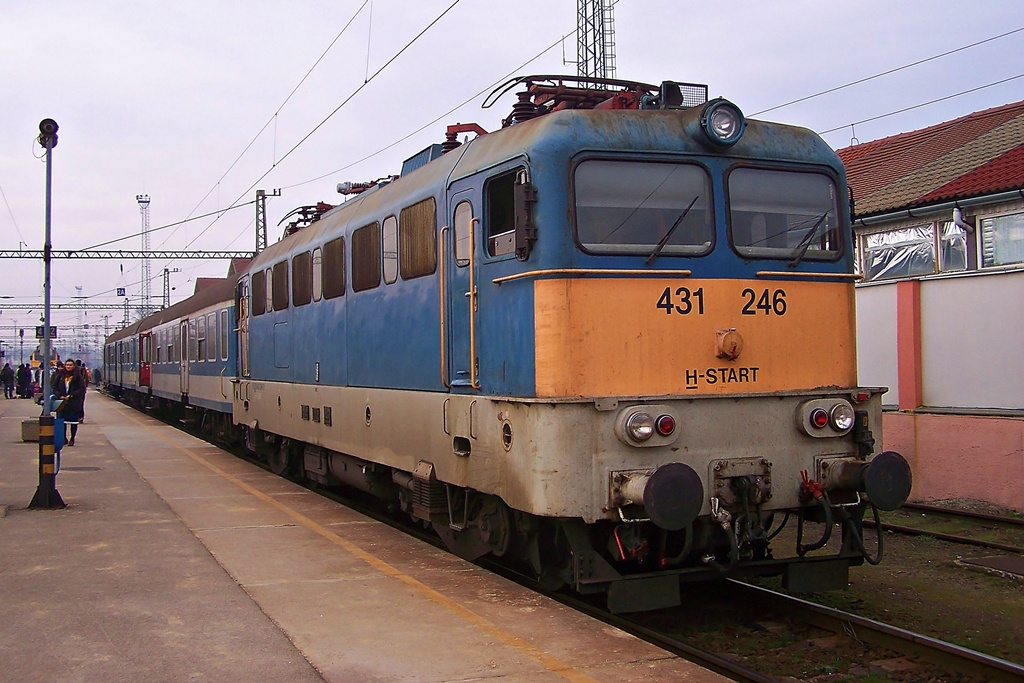 431 246 Dombóvár (2015.01.09).