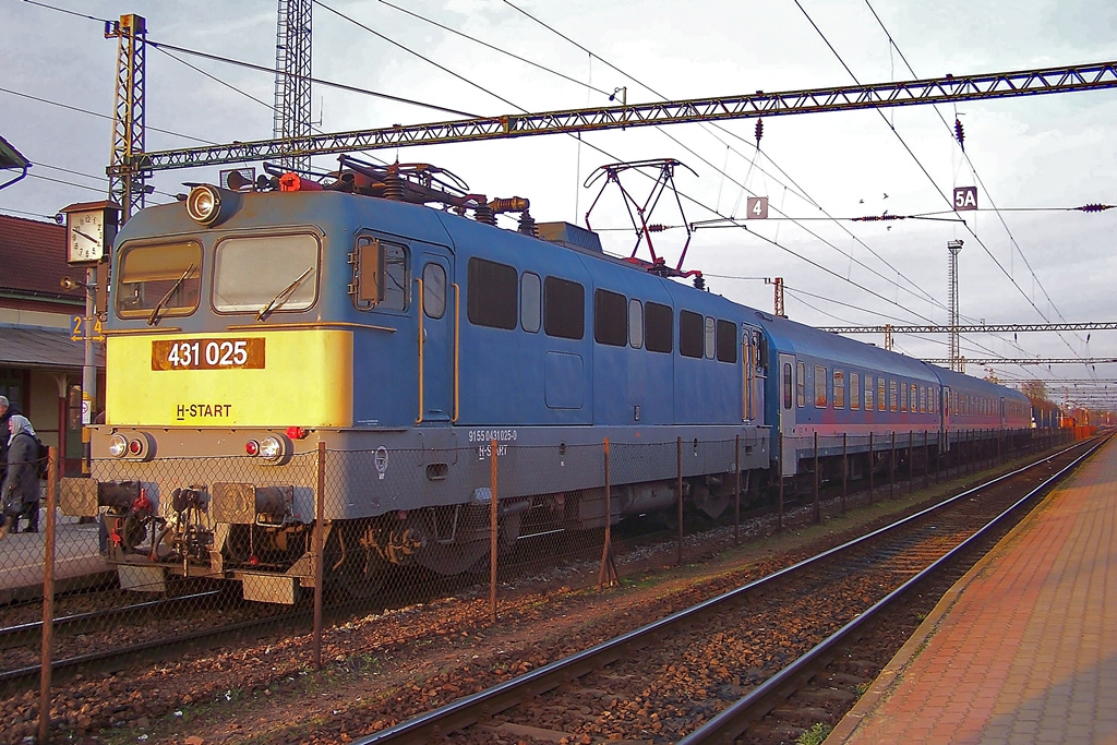 431 025 Dombóvár (2015.01.15).