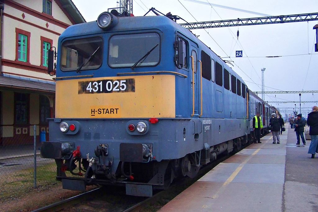430 025 Dombóvár (2015.01.19).