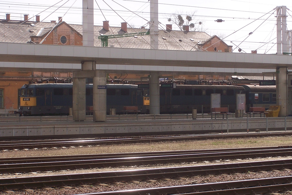 431 362 + 431 149 Kelenföld (2015.03.26).