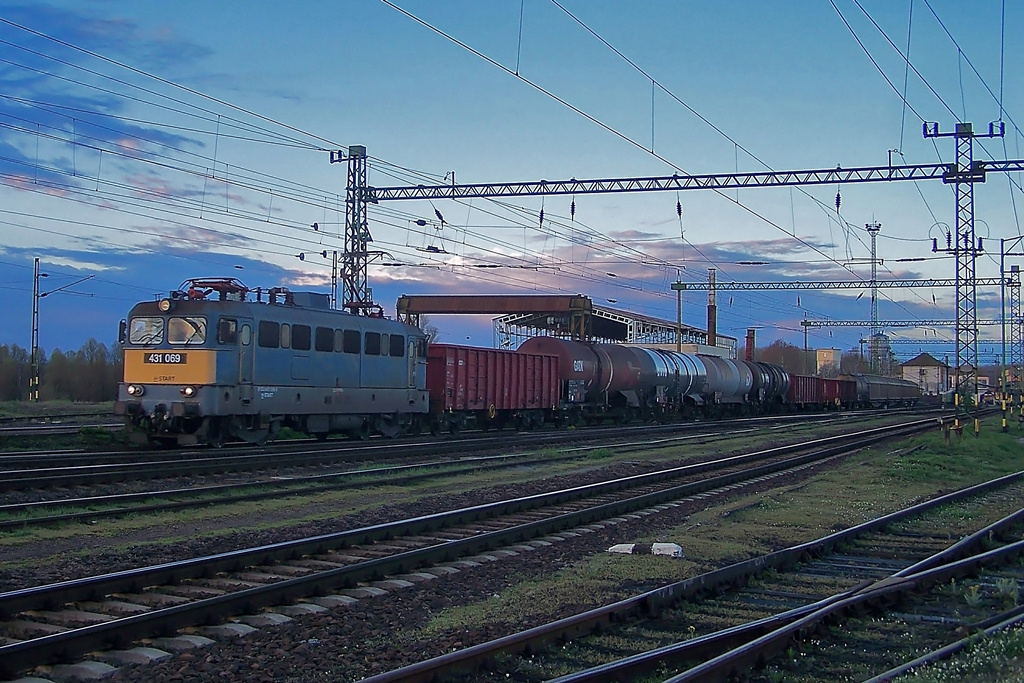 431 069 Dombóvár (2015.04.01).