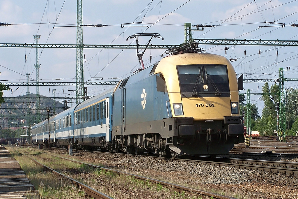 470 001 Kelenföld (2015.05.30).