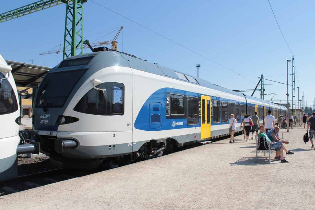 415 089 Székesfehérvár (2015.07.04).