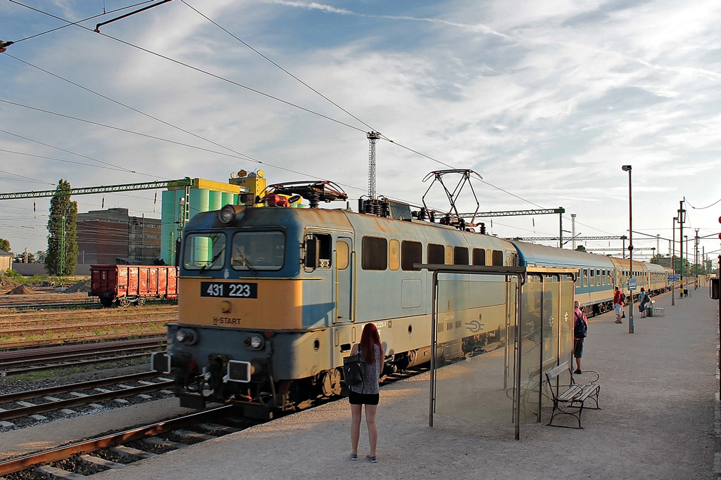 431 223 Székesfehérvár (2015.07.04).