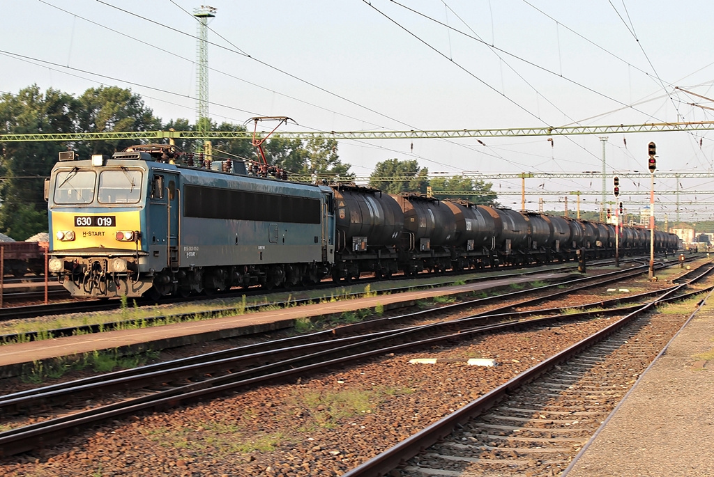 630 019 Dombóvár (2015.07.08).