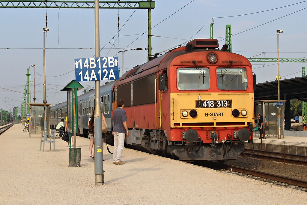 418 313 Székesfehérvár (2015.07.18).