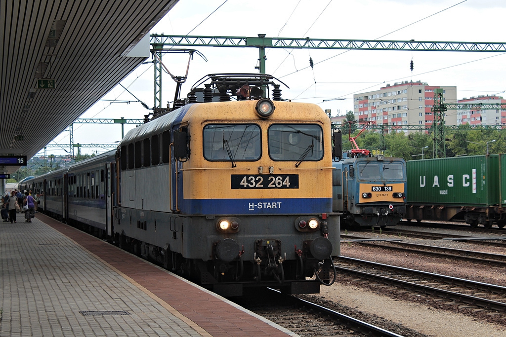 432 264 Kelenföld (2015.07.28)