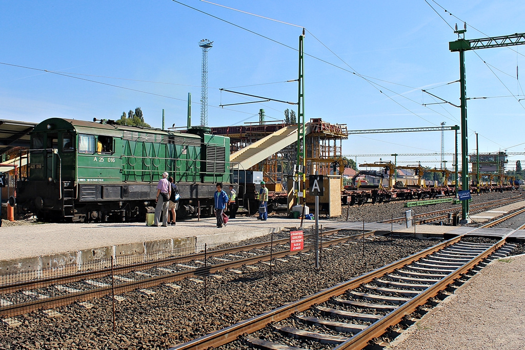 A25 - 016 Székesfehérvár (2015.08.01).01