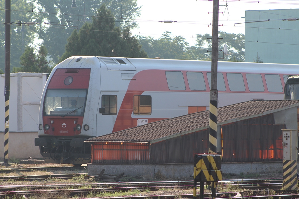 951 009 Érsekújvár (2015.08.12)