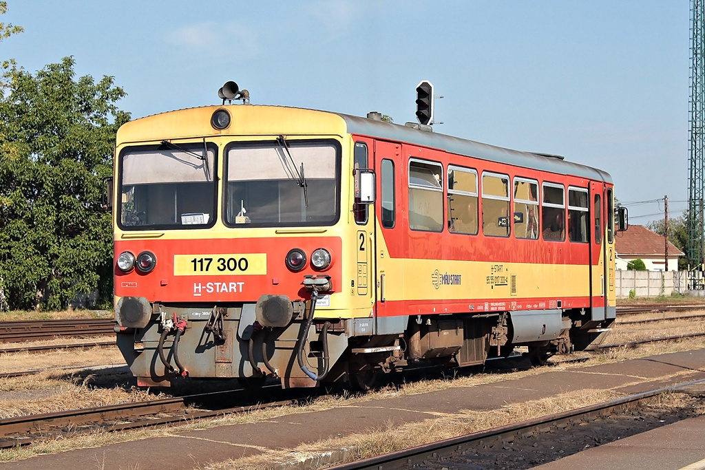 117 300 Mátészalka (2015.08.21).